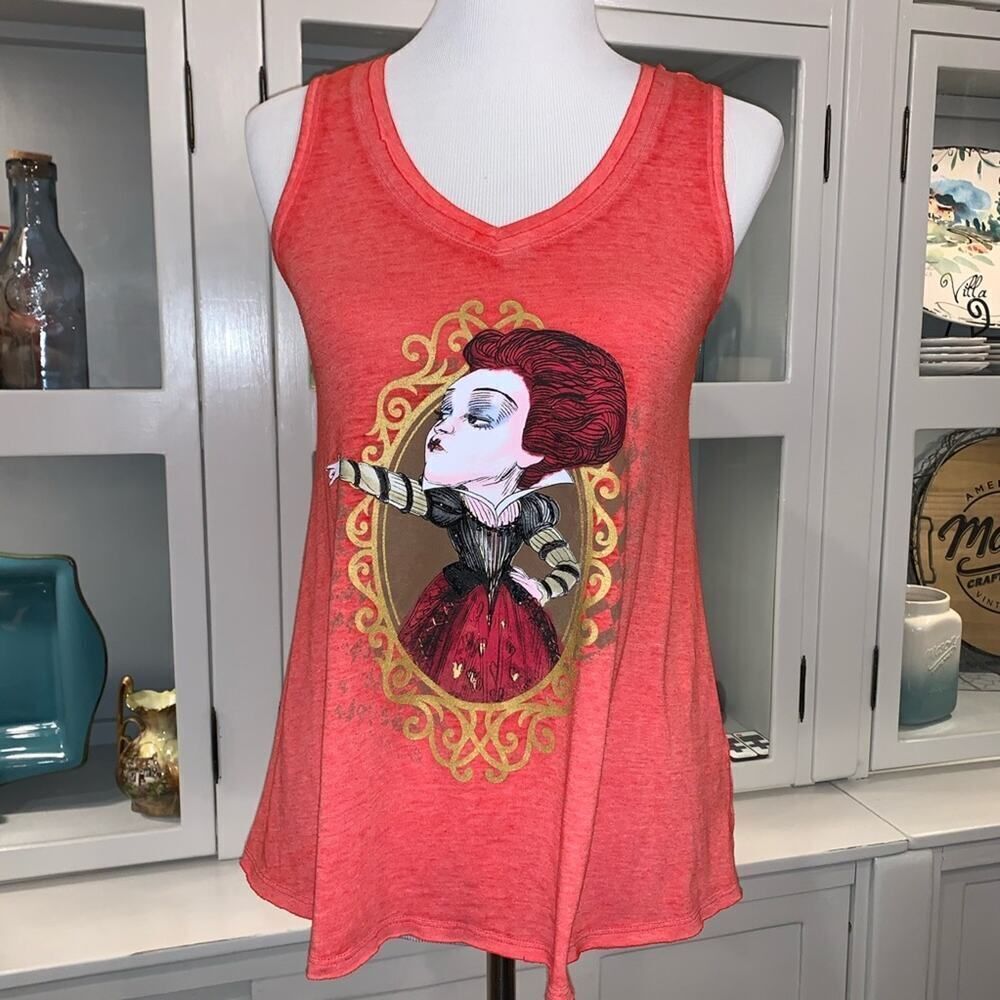 Disney Queen of Hearts V-neck Tank Top Sz XS (Wms sz 4-6) NWOT